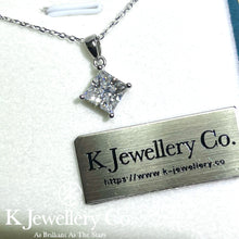 將圖片載入圖庫檢視器 Moissanite Princess Cut Necklace 莫桑石公主方頸鏈