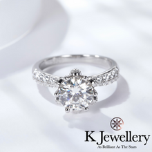 將圖片載入圖庫檢視器 Moissanite Flower Crown Ring 莫桑石皇冠花托戒指