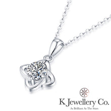 將圖片載入圖庫檢視器 Moissanite Lucky Clover Necklace 莫桑石幸運四葉草頸鏈