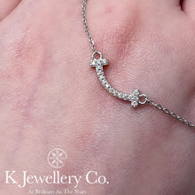將圖片載入圖庫檢視器 Moissanite Smile Necklace 莫桑石微笑頸鏈