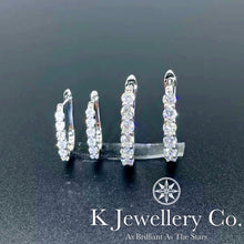 將圖片載入圖庫檢視器 Moissanite Micro Pave Earrings 莫桑石爪鑲耳圈