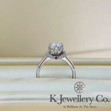 Load image into gallery viewer Moissanite Love Crown Ring Moissanite Ring