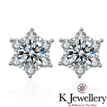 Load image into gallery viewer Moissanite Snowflake Ear Studs Moissanite surrounding stone snowflake earrings