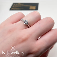 Load image into gallery viewer Moissanite Ring Museum Round Moissanite Six-Prong Diamond Ribbon Style