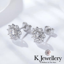 將圖片載入圖庫檢視器 Moissanite Sun Flower Ear Studs 莫桑石太陽花耳釘