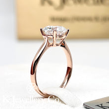 將圖片載入圖庫檢視器 Moissanite 18K Gold Classic Four Prong Ring 18K莫桑石經典四爪戒指