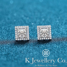將圖片載入圖庫檢視器 Moissanite Princess Cut Paved Ear Studs 莫桑石公主圍鑲耳釘
