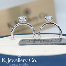 將圖片載入圖庫檢視器 Moissanite Four Claws paved Ring 莫桑石四爪全石戒指