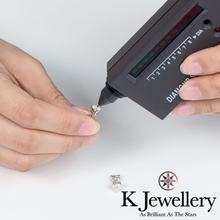 將圖片載入圖庫檢視器 Moissanite Heart Shape Ear Studs 莫桑石愛心型鑽耳釘