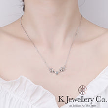 將圖片載入圖庫檢視器 Moissanite Deer Necklace 莫桑石小鹿頸鏈