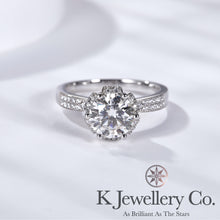 Load image into gallery viewer Moissanite Wishing Fountain Ring Moissanite Wishing Fountain Ring
