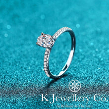 將圖片載入圖庫檢視器 Moissanite Oval Ring 莫桑石橢圓形石臂鑲戒指