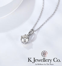 將圖片載入圖庫檢視器 Moissanite Long Six Claws Classic Necklace 莫桑石水滴長型六爪頸鏈