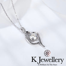 將圖片載入圖庫檢視器 Moissanite Full Moon Necklace 莫桑石月滿頸鏈