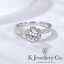 Load image into gallery viewer Moissanite Wishing Fountain Ring Moissanite Wishing Fountain Ring