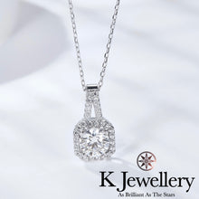 將圖片載入圖庫檢視器 Moissanite Square Full Paved Necklace 莫桑石方型全圍鑲頸鏈