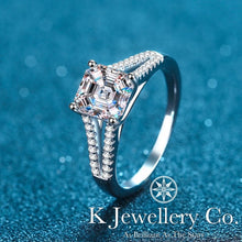 將圖片載入圖庫檢視器 Moissanite Asscher Cut Paved Ring 莫桑石方型阿斯切微鑲戒指