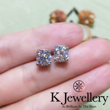 將圖片載入圖庫檢視器 Moissanite Horns Ear Studs 莫桑石牛角清鑲耳釘