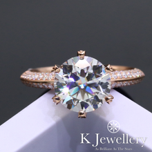 將圖片載入圖庫檢視器 Moissanite 18K Gold Setting Paved Ring 18K莫桑石六爪密鑲戒指