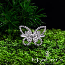 將圖片載入圖庫檢視器 Moissanite Butterfly Paved Ring 莫桑石全石蝴蝶戒指