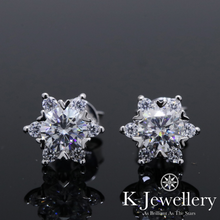 Load image into gallery viewer Moissanite Snowflake Ear Studs Moissanite surrounding stone snowflake earrings