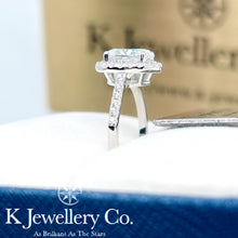 將圖片載入圖庫檢視器 Moissanite Oval Paved Ring 莫桑石橢圓形圍鑲1ct 2ct 戒指