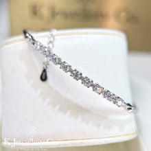 Load image into gallery viewer Moissanite Star Bangle Moissanite star diamond bracelet
