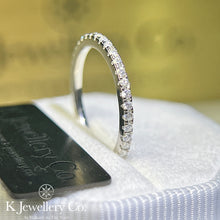 將圖片載入圖庫檢視器 Moissanite Full Stacking Ring 莫桑石全圈線戒指
