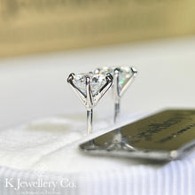 Load image into gallery viewer Moissanite Six Prong Earring Moissanite clear-set high six-claw screws/earrings
