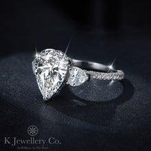 Load image into gallery viewer Moissanite 5ct+1.72ct Pear Brilliant Ring Moissanite gorgeous 5ct+1.72ct water drop love ring
