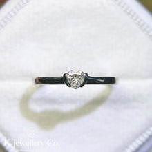 Load image into gallery viewer Moissanite Heart Ring Moissanite simple love ring
