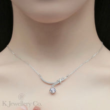 Load image into gallery viewer Moissanite Knot 1ct Necklace Moissanite Knot necklace
