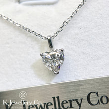 Load image into gallery viewer Moissanite Heart Necklace Moissanite heart-shaped clear-set necklace

