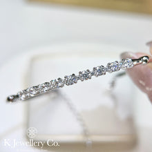 Load image into gallery viewer Moissanite Star Bangle Moissanite star diamond bracelet
