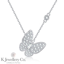 Load image into gallery viewer Moissanite Mother-of-pearl Butterfly Necklace Moissanite Natural White Fritillary Butterfly Necklace
