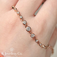將圖片載入圖庫檢視器 Moissanite Bubble Full Paved Bracelet 全莫桑石月影璀璨手鏈
