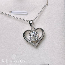 Load image into gallery viewer Moissanite Heart Necklace Moissanite Heart Necklace
