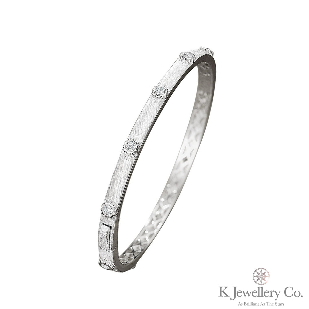 Cubic Zirconia Silver Brushed Bangle 進口訂製高碳鑽純銀拉絲手鐲