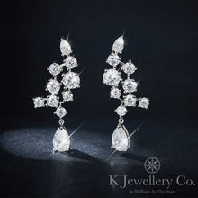 Load image into gallery viewer Moissanite Luxury Cluster Pear Earrings Moissanite pear-shaped diamond cluster earrings
