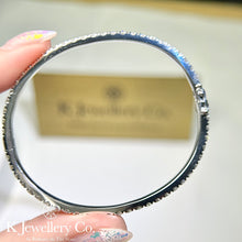 將圖片載入圖庫檢視器 Moissanite Full Paved Bangle 訂制版莫桑石滿鑽珠寶扣手鐲
