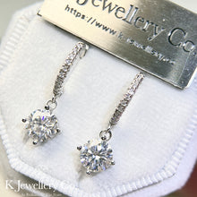 將圖片載入圖庫檢視器 Moissanite Four Prongs Cuff Earrings 莫桑石四爪耳圈耳環
