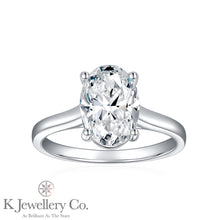 Load image into gallery viewer Moissanite 2.5ct Oval Ring Moissanite oval 2.5 carat ring 
