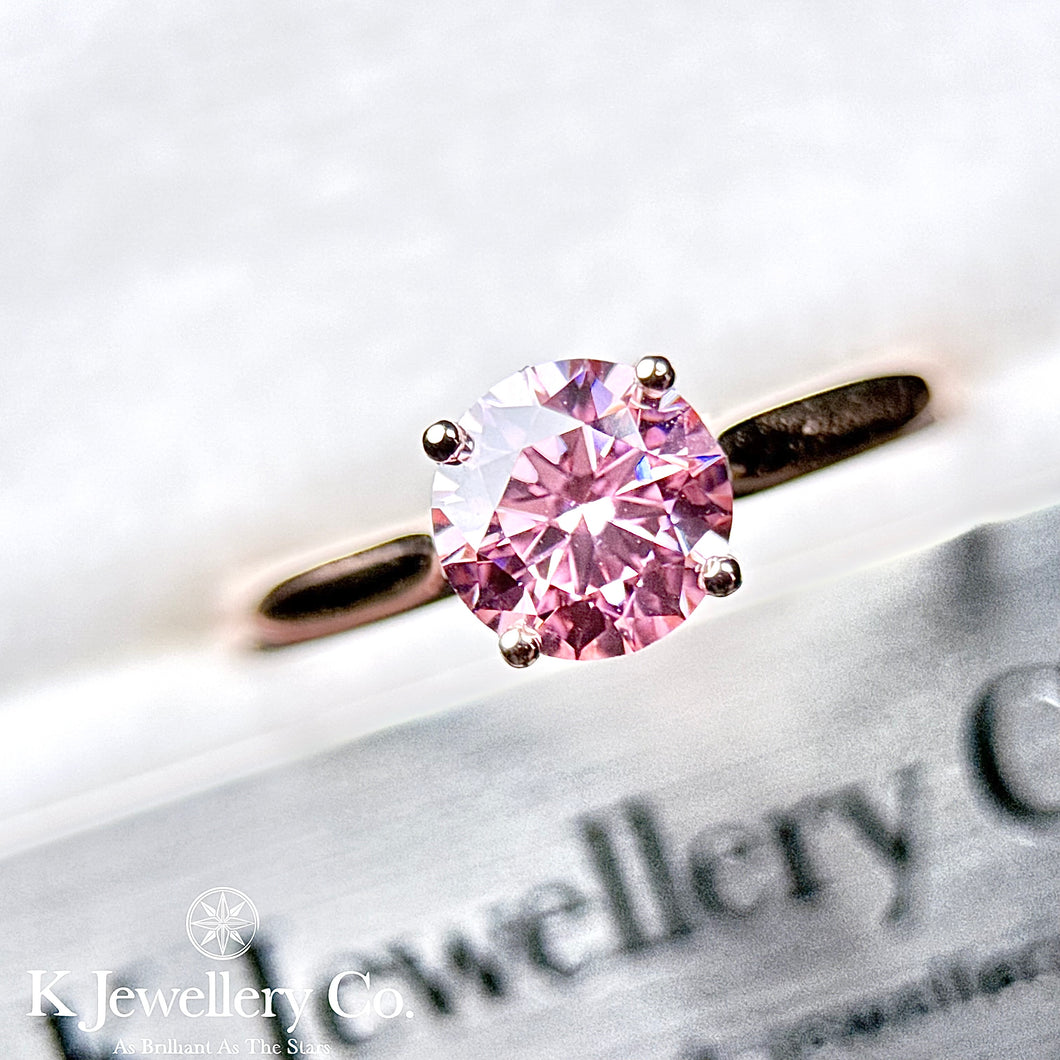 18K Gold Pink Moissanite Four Prong Ring 粉紅莫桑石18K金四爪戒指