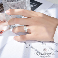Load image into gallery viewer Moissanite Twisted Pear 2ct Ring Moissanite Twisted Pear 2ct Ring 
