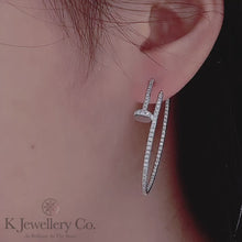 將影片載入圖庫檢視器並播放，Moissanite Earrings 全莫桑石釘子耳環
