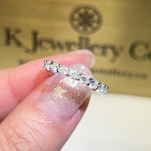 將影片載入圖庫檢視器並播放，Moissanite Full Stars Ring 莫桑石滿圈星光戒指
