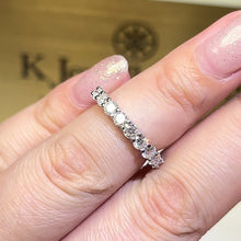 將影片載入圖庫檢視器並播放，Moissanite Full Stars Ring 莫桑石滿圈星光戒指

