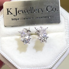 將影片載入圖庫檢視器並播放，Moissanite Meteor Earrings 莫桑石流星耳環
