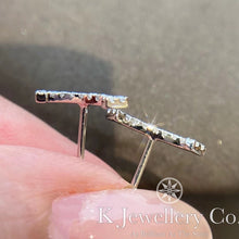 Load image into gallery viewer Diamond 18K Gold Smile Ear Studs
