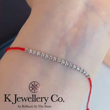 Load the video into the gallery viewer and play, Diamond 18K Gold Diamond Red Bracelet 18K Gold Diamond 26 Points Small Red Bracelet
